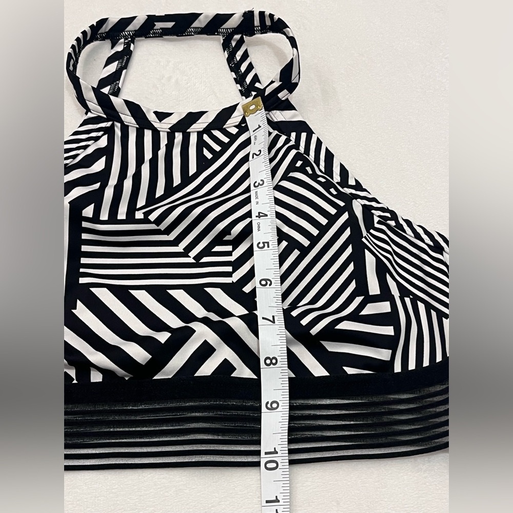 Victoria Sport Secret Black & White Geometric Striped Halter Sports Bra Medium - Picture 5 of 16